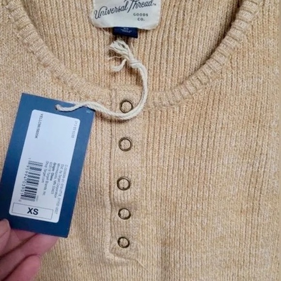NWT Universal Thread Ribbed Knit U Neck Sweater Tank Top Beige Neutral Size XS - Picture 3 of 7